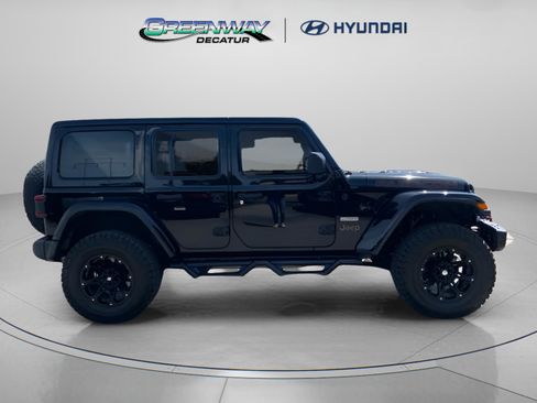 Used 2020 Jeep Wrangler Unlimited Rubicon w/ Quick Order Package 28Y Recon image 9