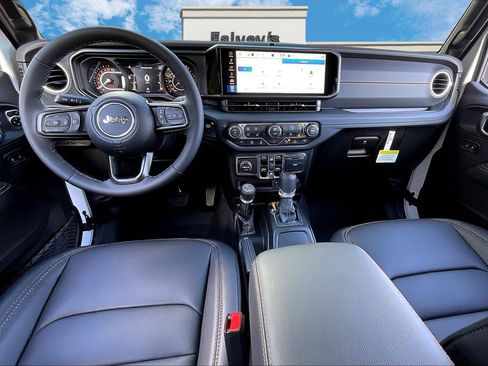 New 2025 Jeep Gladiator High Tide image 5