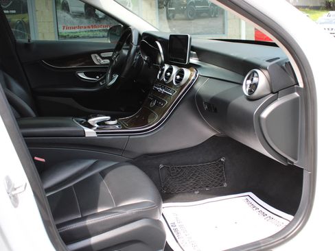Used 2016 Mercedes-Benz C 300 Sedan w/ Premium 1 Package image 8