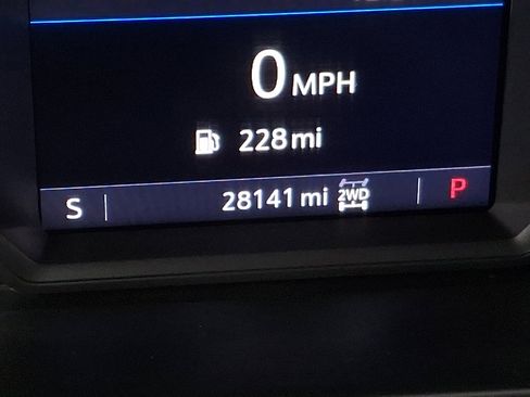 Used 2022 GMC Sierra 1500 SLE image 20