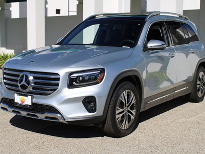 New 2026 Mercedes-Benz GLB 250