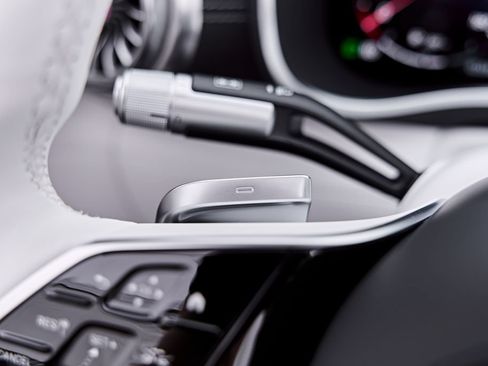 Used 2026 Mercedes-Benz Maybach SL 680 image 68