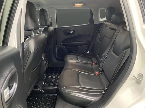 Used 2018 Jeep Compass Limited w/ Navigation Group image 30