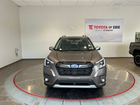 Used 2023 Subaru Forester Touring AWD/4WD image 2