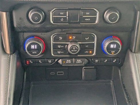 Certified 2023 Chevrolet Tahoe High Country w/ Premium Package 2 image 23