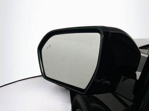 Used 2024 Ford Expedition Max XLT image 16