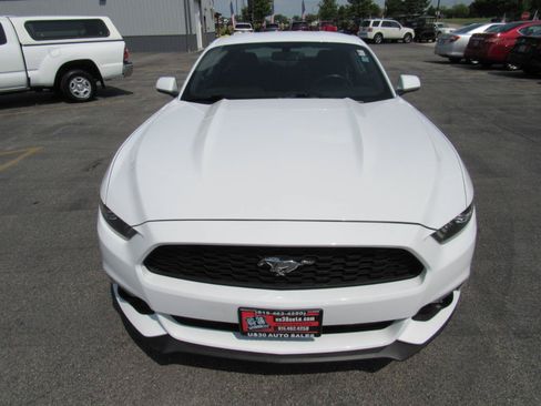 Used 2016 Ford Mustang Coupe w/ Equipment Group 051A RWD image 9