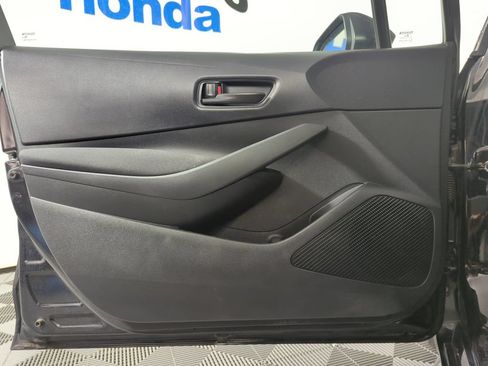 Used 2024 Toyota Corolla LE FWD image 8