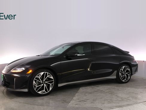 Used 2023 Hyundai Ioniq 6 Limited RWD image 18