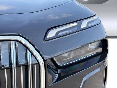 New 2026 BMW 740i image 9