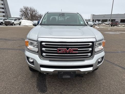 Used 2017 GMC Canyon SLT w/ Driver Alert Package image 4