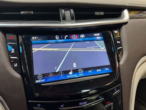 Used 2013 Cadillac XTS Platinum image 26