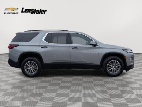 Used 2023 Chevrolet Traverse LT image 5