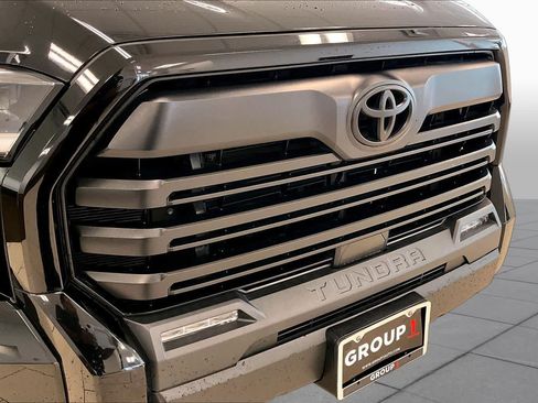 Used 2024 Toyota Tundra SR5 w/ SR5 Premium Package AWD/4WD image 29