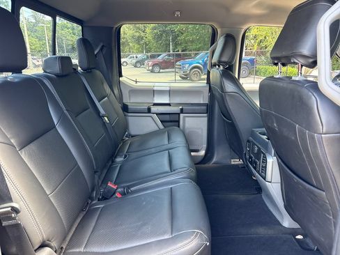Used 2022 Ford F250 XLT w/ Black Appearance Package AWD/4WD image 29