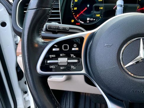 Used 2021 Mercedes-Benz GLE 350 image 23