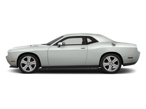 Used 2014 Dodge Challenger R/T RWD image 5