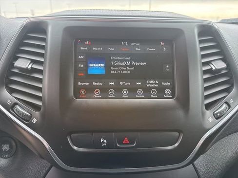 Used 2019 Jeep Cherokee Latitude Plus w/ Cold Weather Group image 25