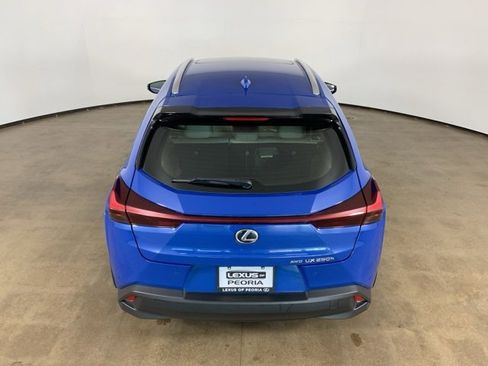 Used 2023 Lexus UX 250h AWD w/ Premium Package image 11