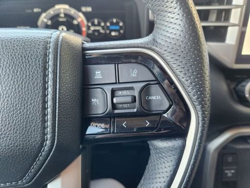 Used 2023 Toyota Sequoia Limited image 30