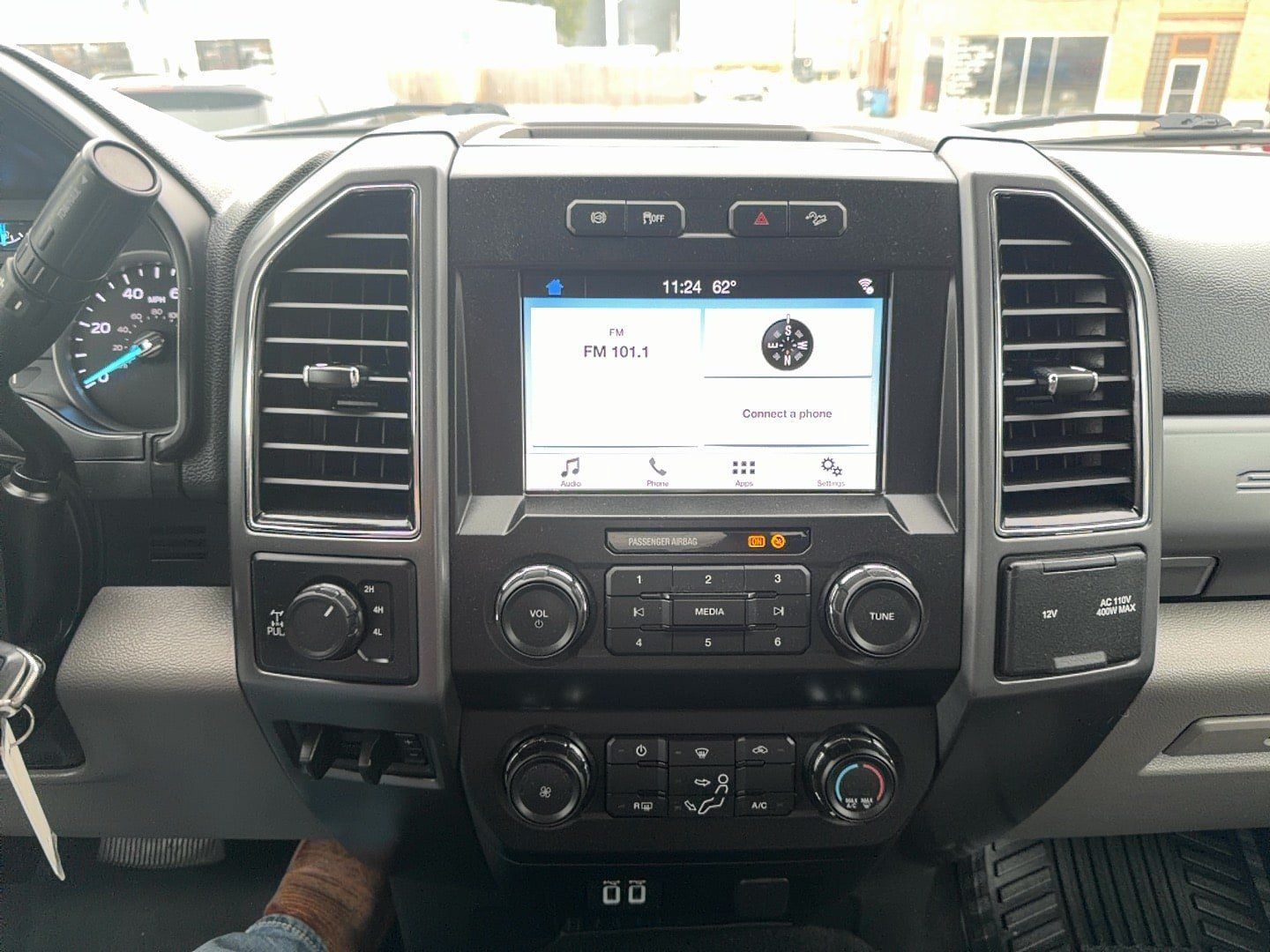 Used 2019 Ford F250 XLT w/ XLT Value Package AWD/4WD image 16