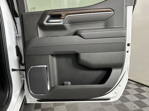 New 2025 GMC Sierra 1500 Elevation w/ Elevation Premium Package image 14