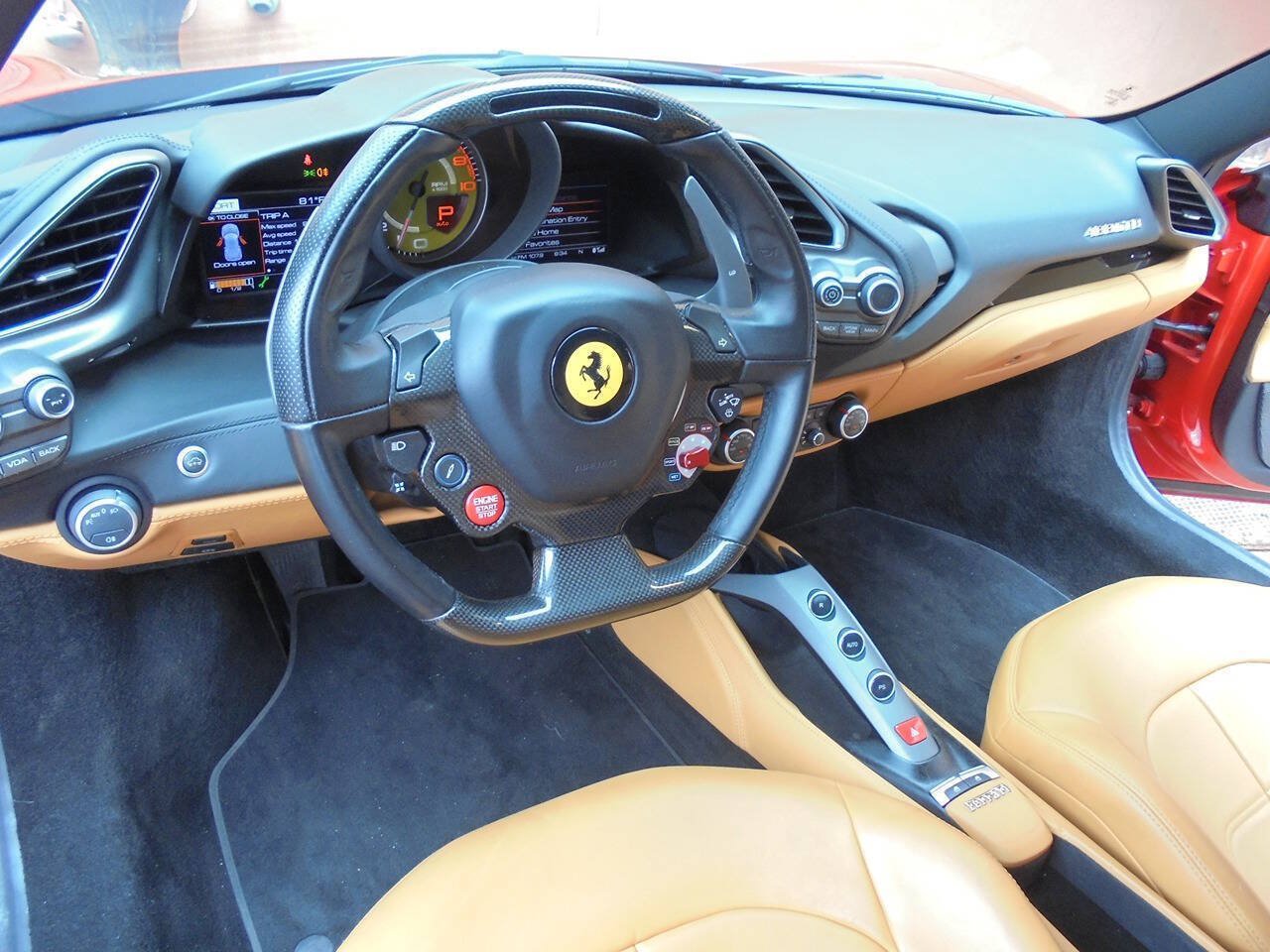 Used 2017 Ferrari 488 GTB RWD image 14