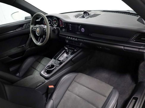 Certified 2022 Porsche 911 Carrera GTS RWD image 6