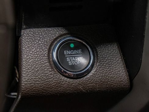 Used 2020 Ford F150 King Ranch w/ Equipment Group 601A Luxury AWD/4WD image 20