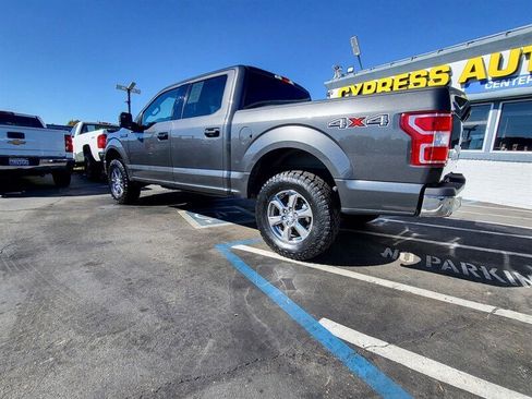 Used 2020 Ford F150 XLT image 3