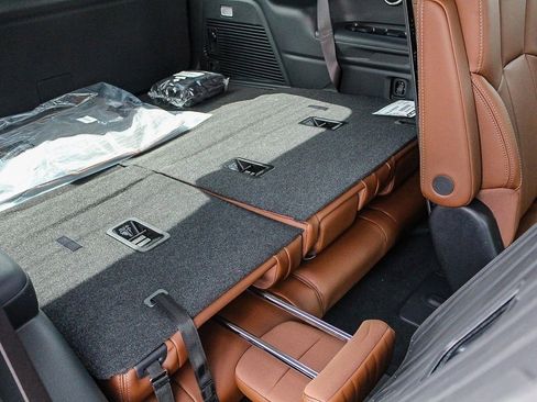 New 2026 Subaru Ascent Touring image 20