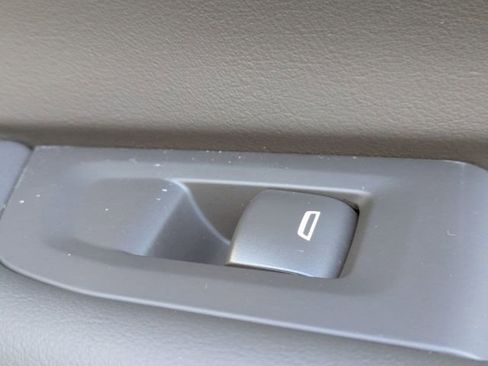 New 2026 Chevrolet Tahoe LS image 34