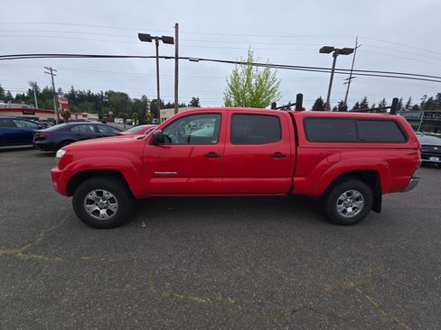 Used 2007 Toyota Tacoma PreRunner RWD image 4