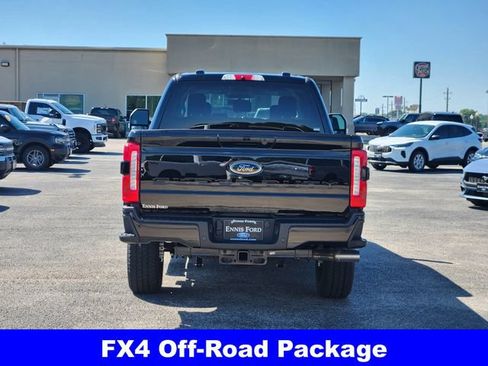 New 2026 Ford F250 Lariat w/ Black Appearance Package AWD/4WD image 6