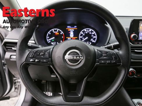 Used 2023 Nissan Altima 2.5 S image 10