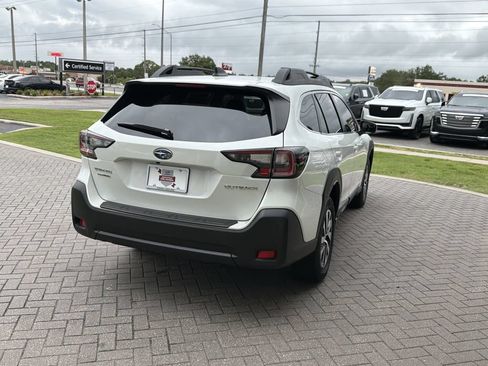 Certified 2025 Subaru Outback Premium AWD/4WD image 6