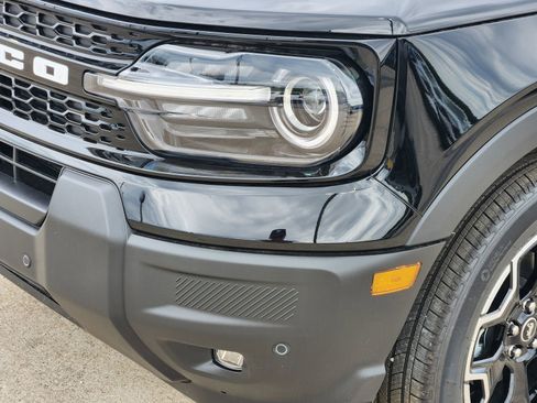 New 2026 Ford Bronco Sport Outer Banks w/ Outer Banks Tech Package+ AWD/4WD image 10