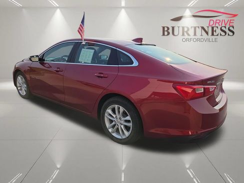 Certified 2017 Chevrolet Malibu LT w/ Leather Package FWD image 6