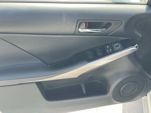 Used 2015 Lexus IS 250 RWD image 14