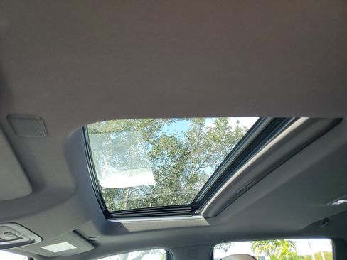 Used 2019 GMC Sierra 1500 Denali w/ Denali Ultimate Package image 12