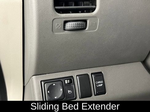 Used 2020 Nissan Frontier SV image 17