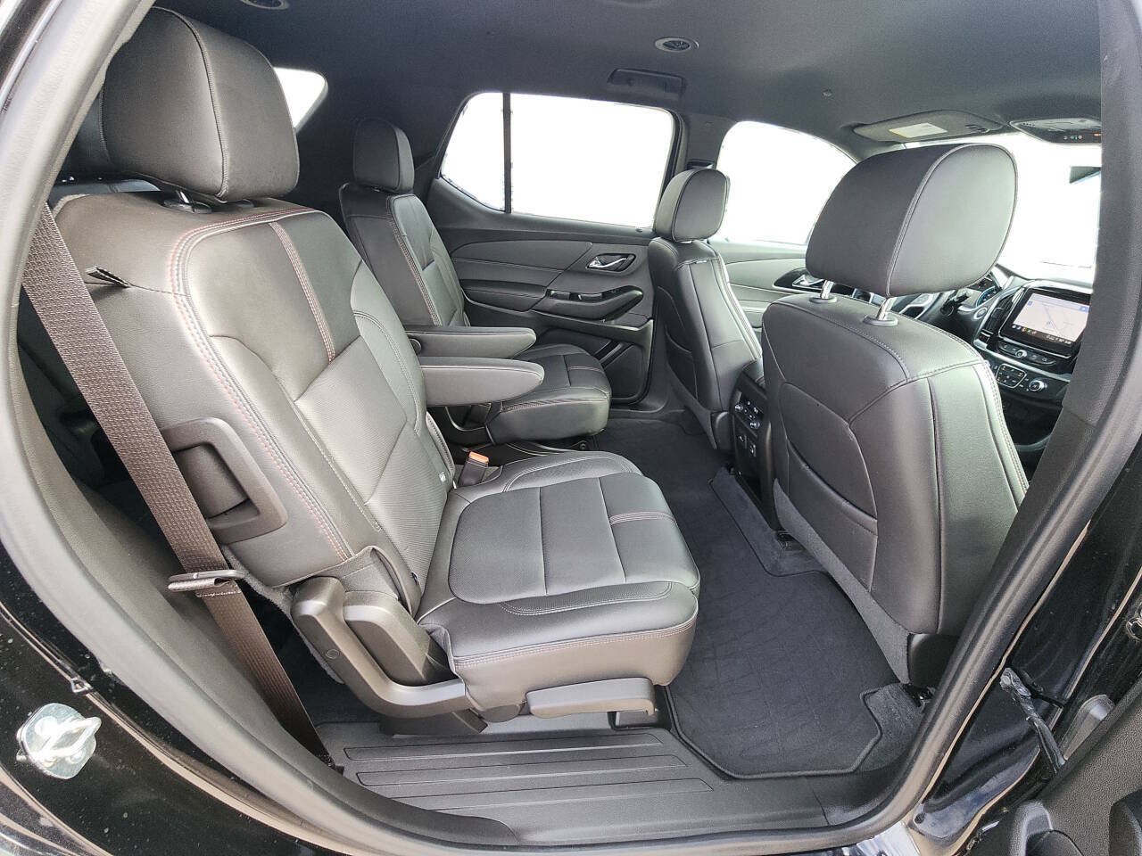 Used 2023 Chevrolet Traverse RS AWD/4WD image 43