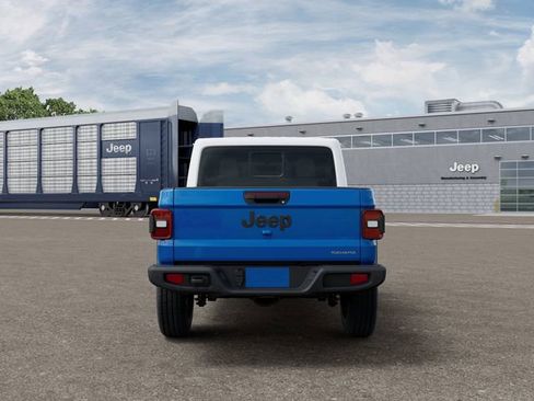 New 2026 Jeep Gladiator Sport AWD/4WD image 7