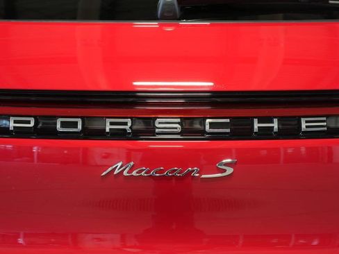 New 2026 Porsche Macan S image 41