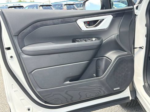 New 2026 Subaru Forester Limited AWD/4WD image 14