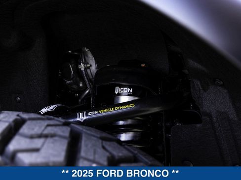 New 2025 Ford Bronco Badlands AWD/4WD image 40