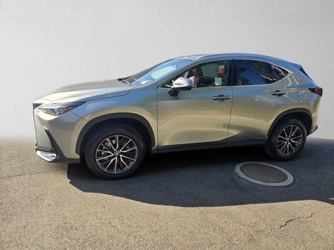 Used 2024 Lexus NX 350 AWD w/ Vision Package image 6