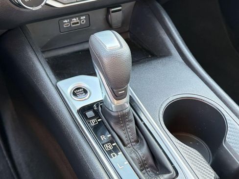 Used 2025 Nissan Altima 2.5 S image 16