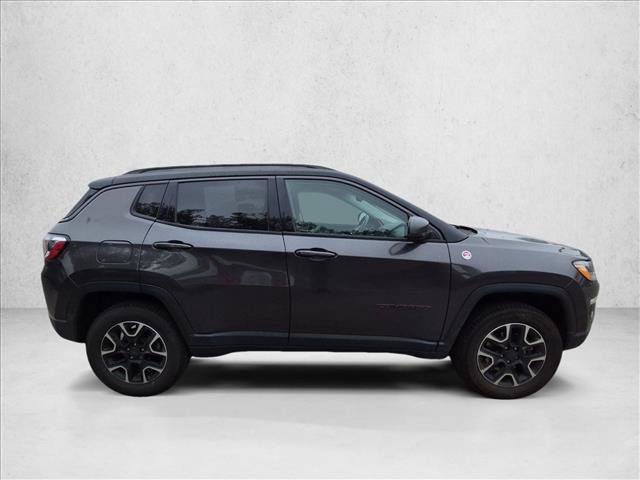 Used 2020 Jeep Compass Trailhawk w/ Cold Weather Group AWD/4WD image 4