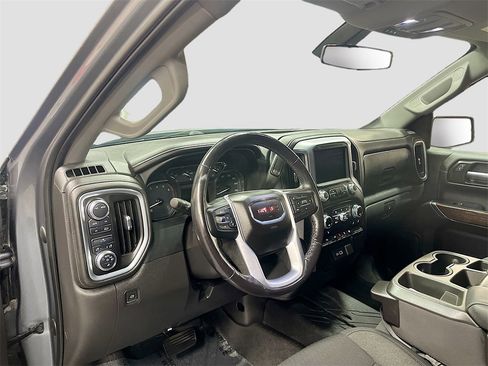 Used 2022 GMC Sierra 1500 SLE w/ Driver Alert Package I image 9